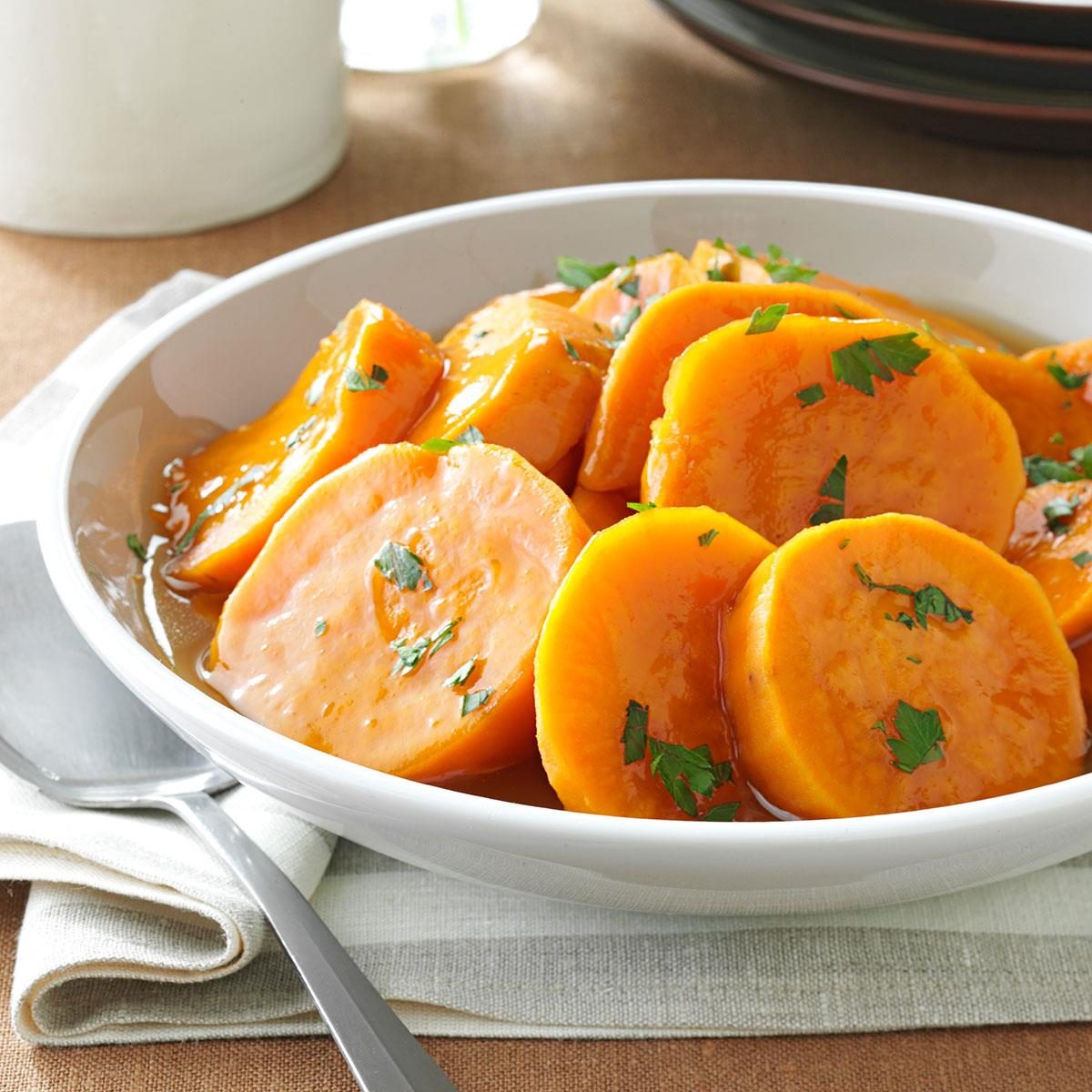 Potluck Sweet Potatoes蜜饯红薯