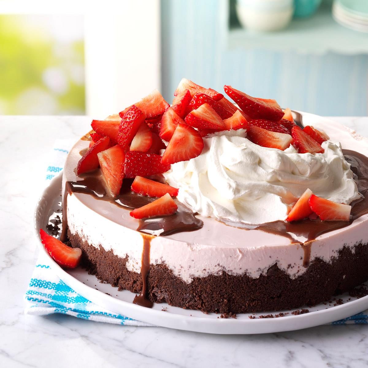 Chocolate-Topped草莓芝士蛋糕