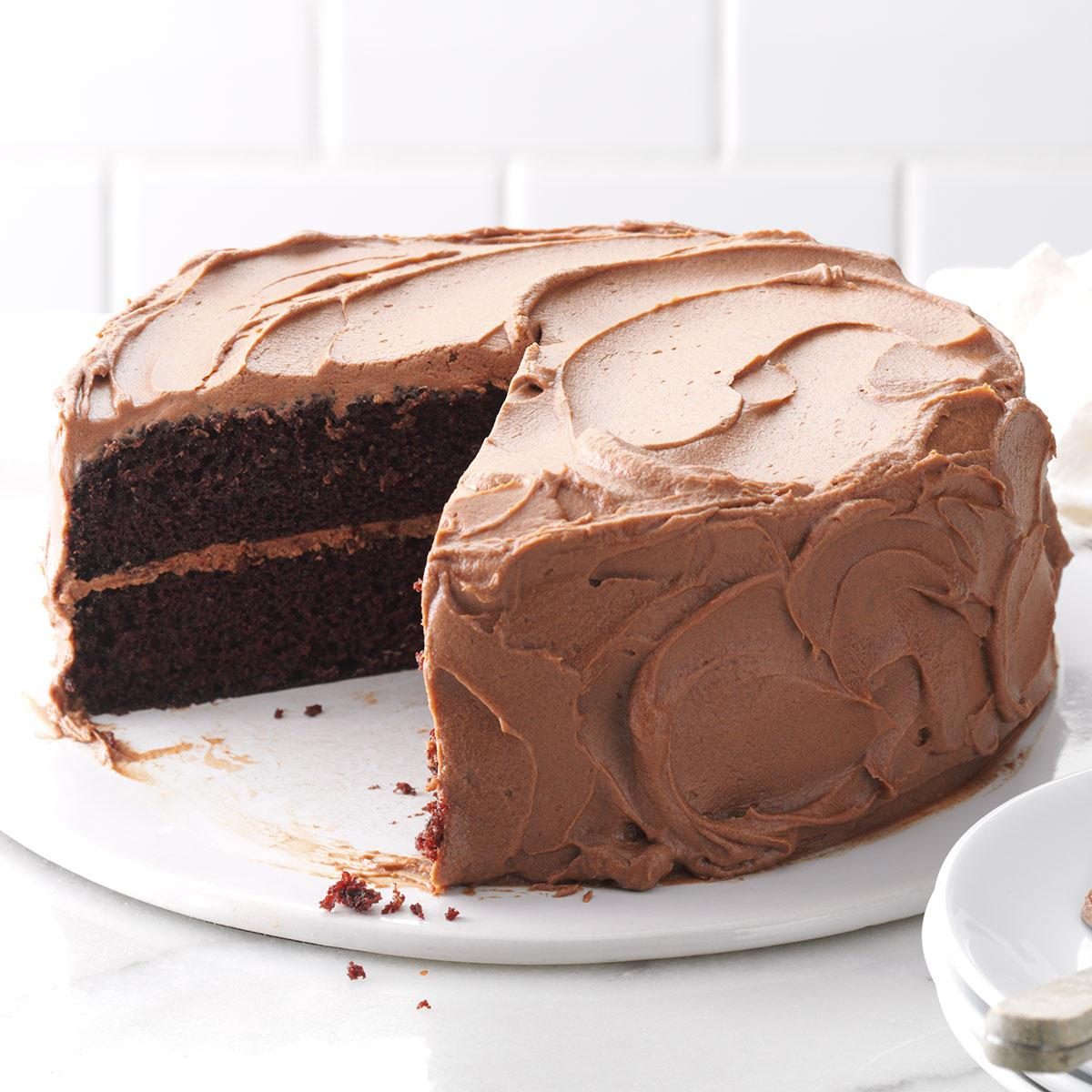 巧克力蛋糕加巧克力糖霜