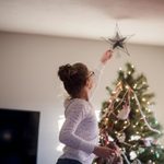 This Is When to Put Up Christmas Decorations, According to Survey Results