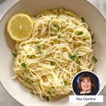我们做了Ina Garten的柠檬capellini——这绝对是她最好的工作日晚餐